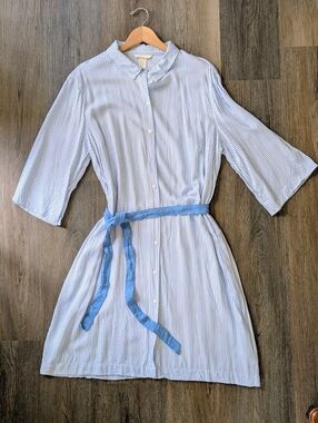 H & M | Women 14 | Lightweight Shirtdress | Mini or Midi depends on height/style